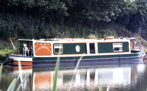 Madrigal Narrowboat